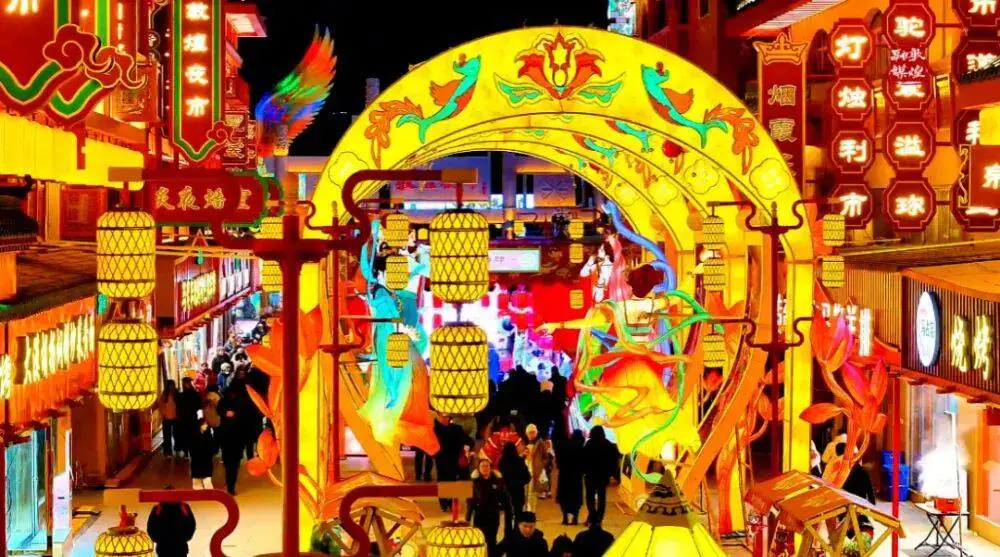 敦煌灯会排名“第二”?来看看是怎么个事→