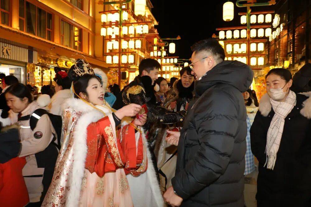 敦煌灯会排名“第二”？来看看是怎么个事→